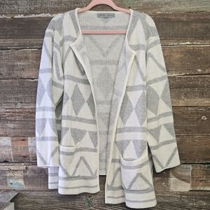 Absolutely Famous Gray and White Geometric Cardigan, Plus Size 3X